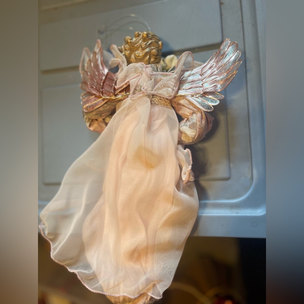 Beautiful holiday Angel - Picture 5 of 5